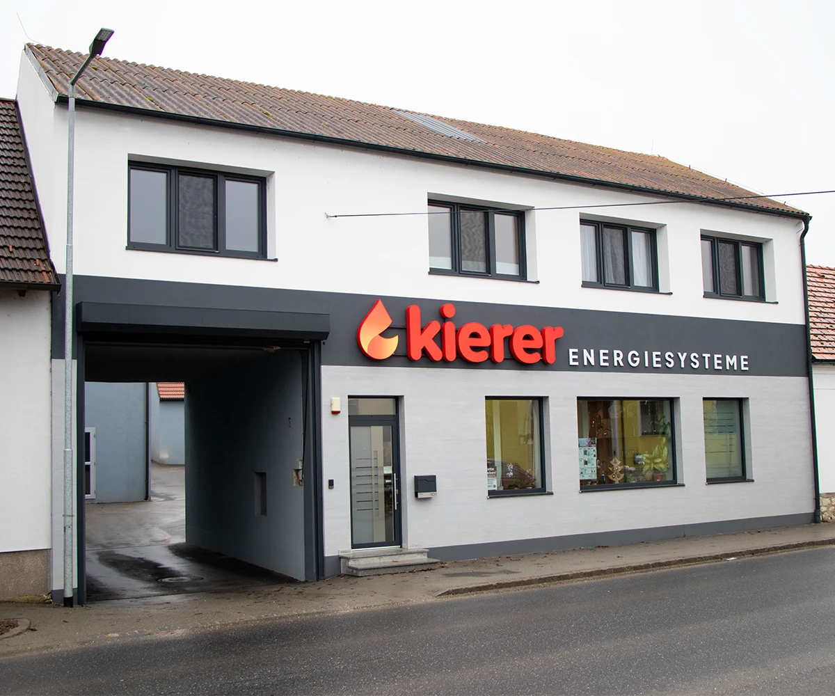 Firmengebäude von Kierer Energiesysteme in Ladendorf
